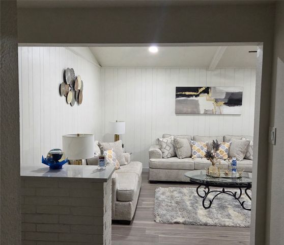 1116 Southwood Drive, Desoto, TX 75115