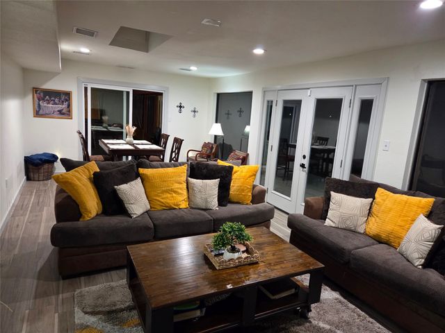 1116 Southwood Drive, Desoto, TX 75115