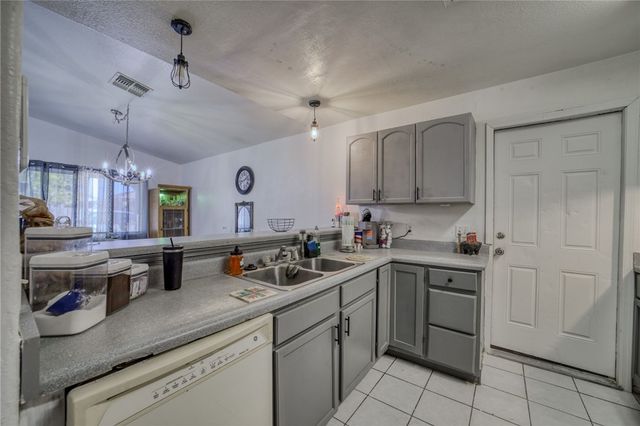 3337 N Lomalai Street, Kingman, AZ 86401