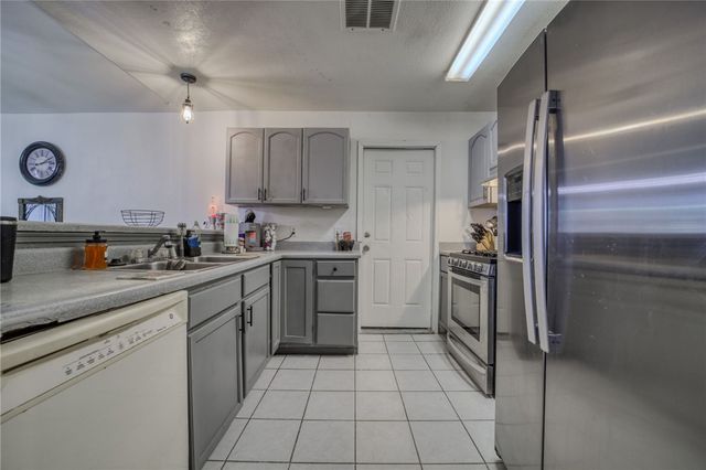 3337 N Lomalai Street, Kingman, AZ 86401