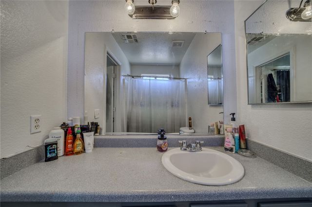 3337 N Lomalai Street, Kingman, AZ 86401