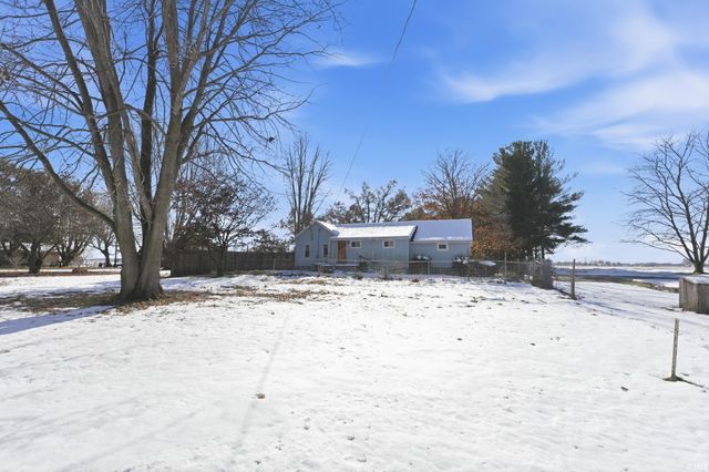 8975 N COSPERVILLE Road, Wawaka, IN 46794