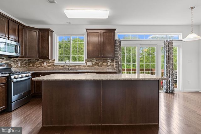 209 CHESTNUT COURT, Langhorne, PA 19047