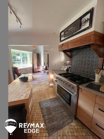 11904 Newman Road, Brighton Twp, MI 48114