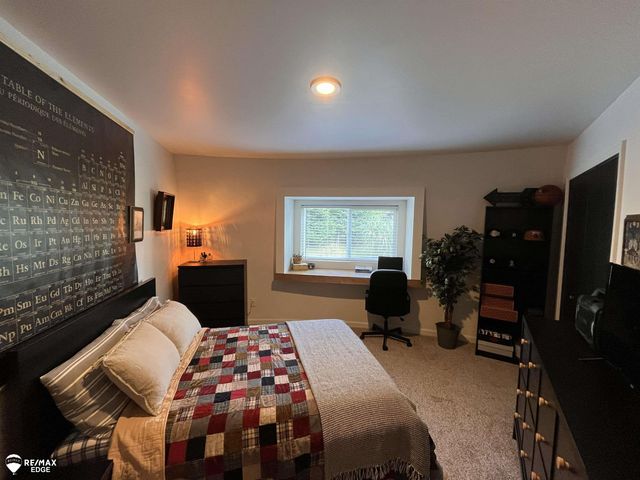 11904 Newman Road, Brighton Twp, MI 48114