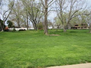 1900 Cheyenne Drive, Godfrey, IL 62035