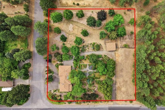 6510 S South Meadows Rd, Spokane, WA 99223