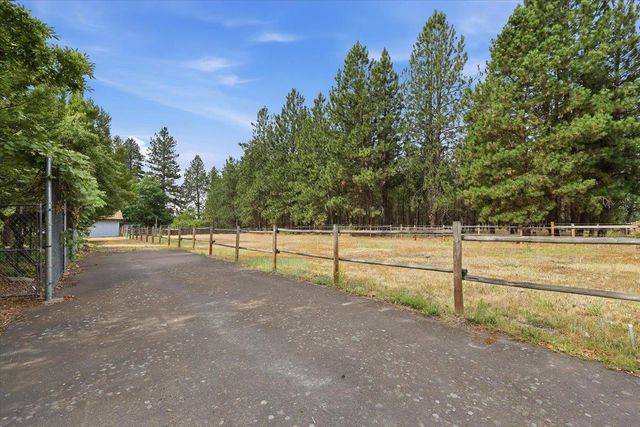 6510 S South Meadows Rd, Spokane, WA 99223