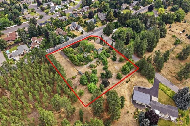 6510 S South Meadows Rd, Spokane, WA 99223