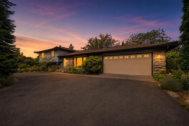6510 S South Meadows Rd, Spokane, WA 99223