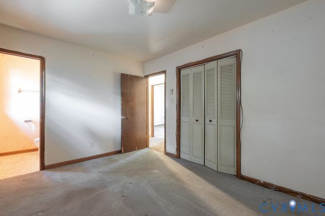 324 Lakewood Dr, Petersburg, VA 23805
