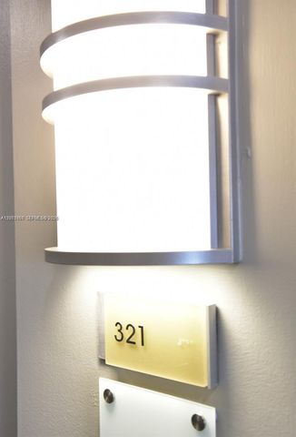 3250 NE 1st Ave 321, Miami, FL 33137