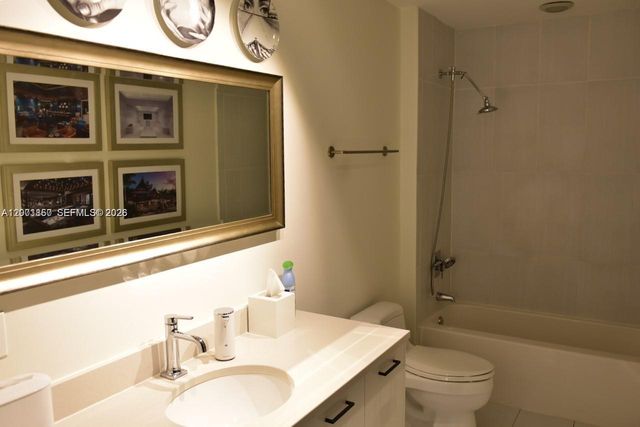 3250 NE 1st Ave 321, Miami, FL 33137