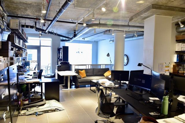 3250 NE 1st Ave 321, Miami, FL 33137