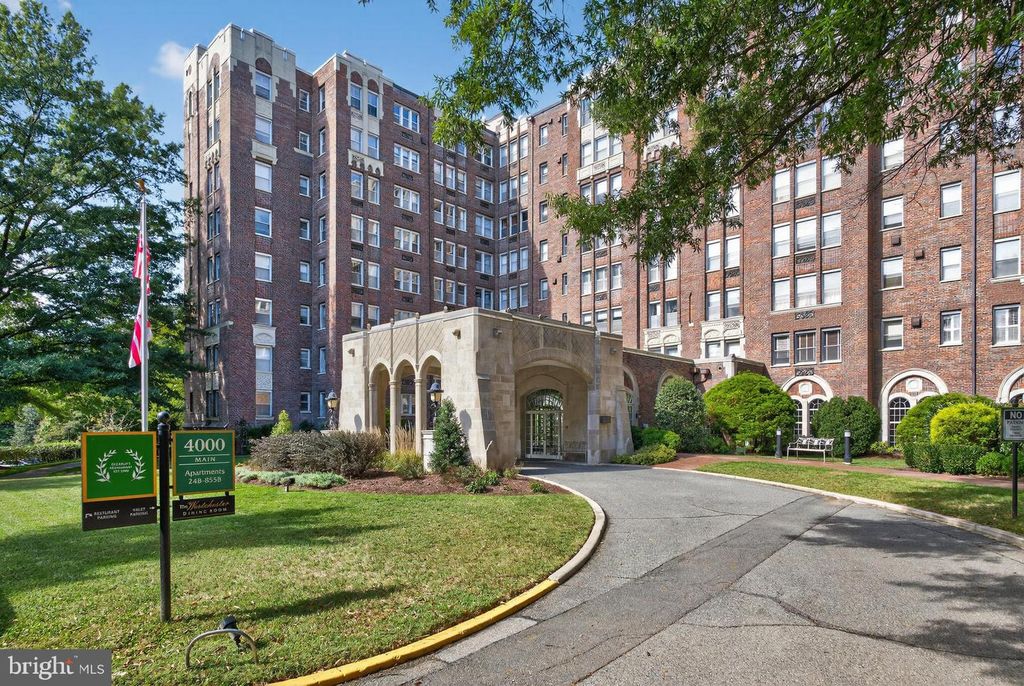 4000 CATHEDRAL AVE NW #444-445B, Washington, DC 20016