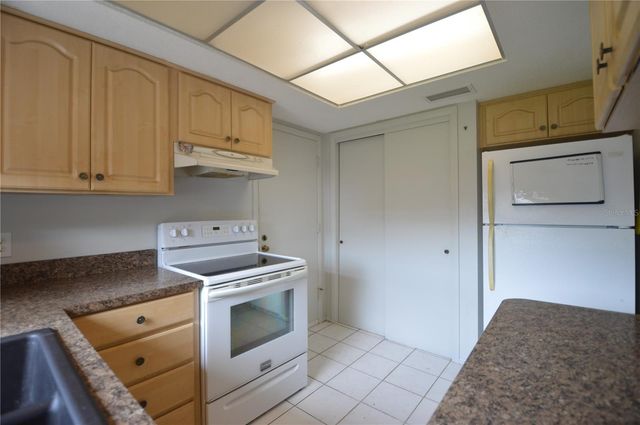 935 KIMBALL ROAD, Venice, FL 34293