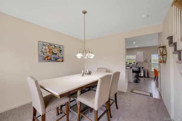 7 Pondview Circle, Shirley, NY 11967