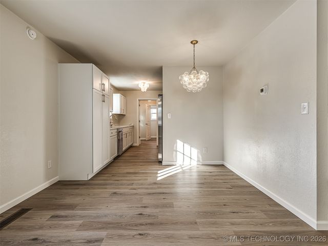 713 W Atlanta Place, Broken Arrow, OK 74012