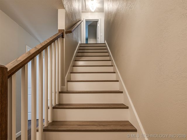 713 W Atlanta Place, Broken Arrow, OK 74012