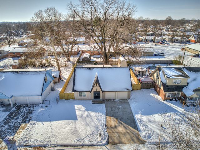 713 W Atlanta Place, Broken Arrow, OK 74012