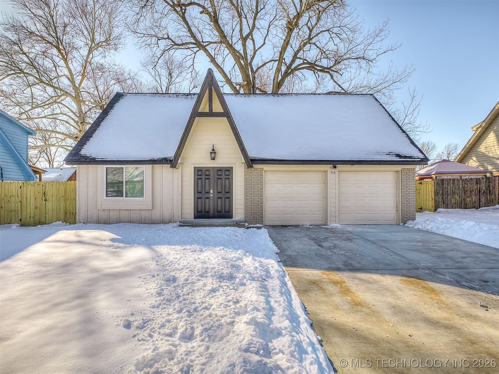713 W Atlanta Place, Broken Arrow, OK 74012