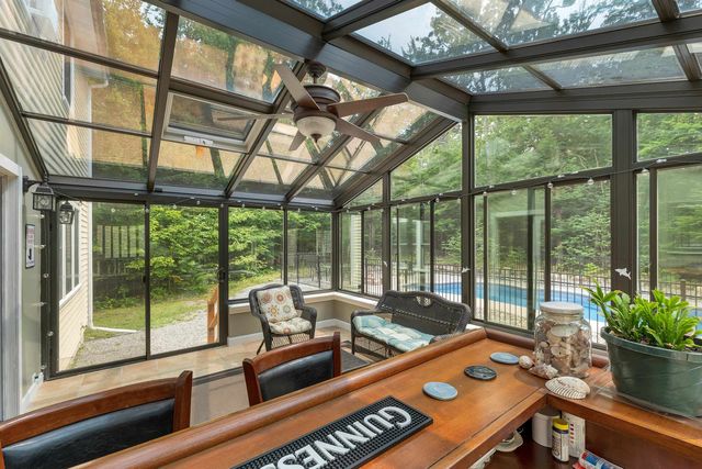 11 Longview Drive, Bow, NH 03304
