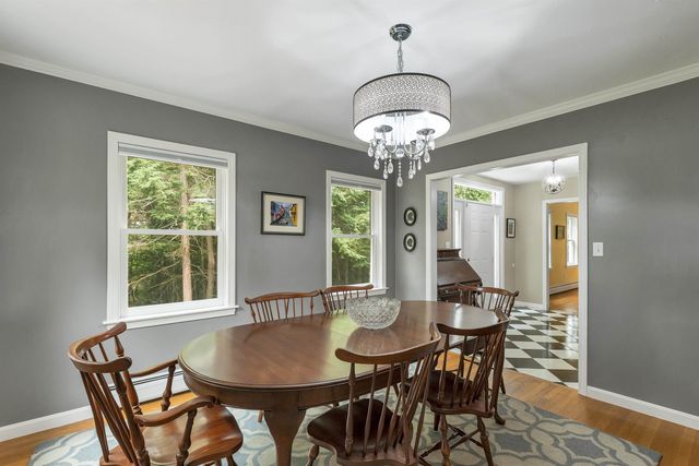 11 Longview Drive, Bow, NH 03304