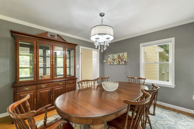11 Longview Drive, Bow, NH 03304