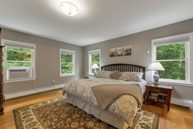 11 Longview Drive, Bow, NH 03304