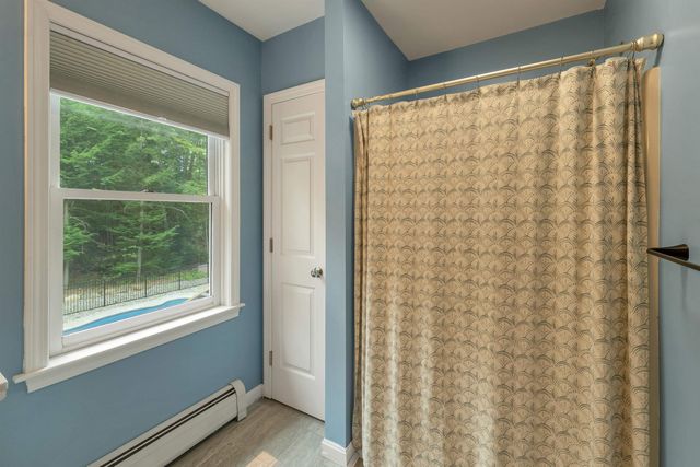 11 Longview Drive, Bow, NH 03304