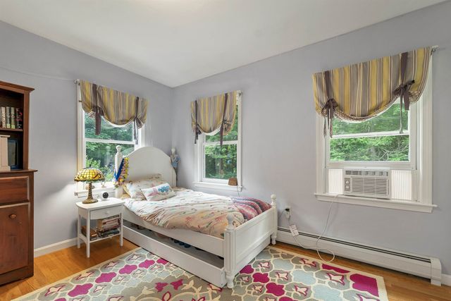 11 Longview Drive, Bow, NH 03304