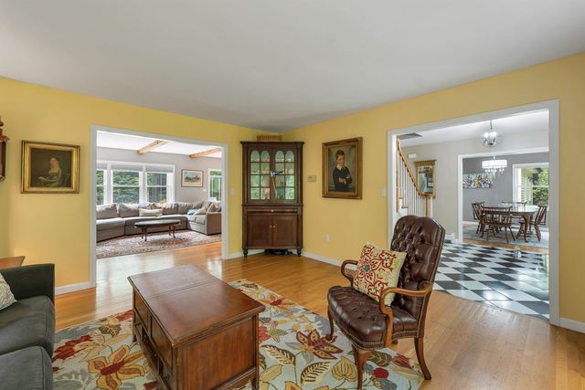 11 Longview Drive, Bow, NH 03304