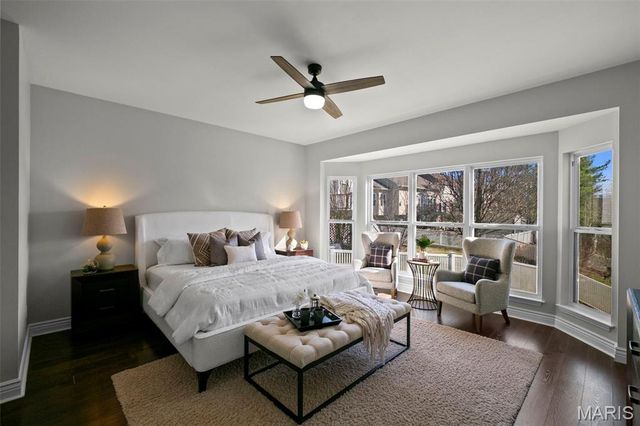 332 Remington Way Drive, Ballwin, MO 63021