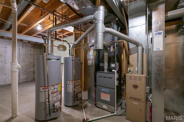 332 Remington Way Drive, Ballwin, MO 63021