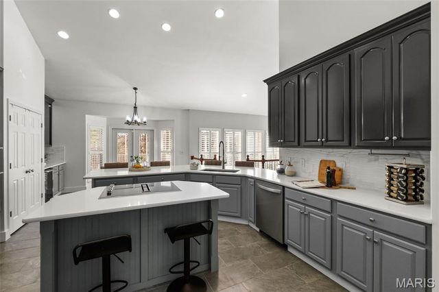 332 Remington Way Drive, Ballwin, MO 63021