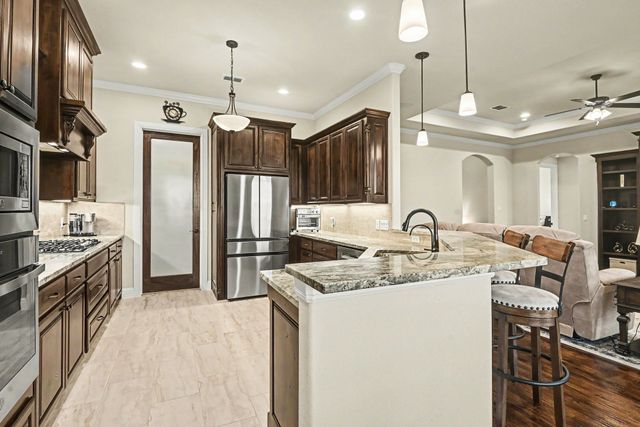 1019 Kingsley Court, Weatherford, TX 76087