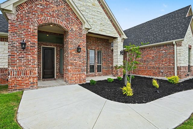 1019 Kingsley Court, Weatherford, TX 76087