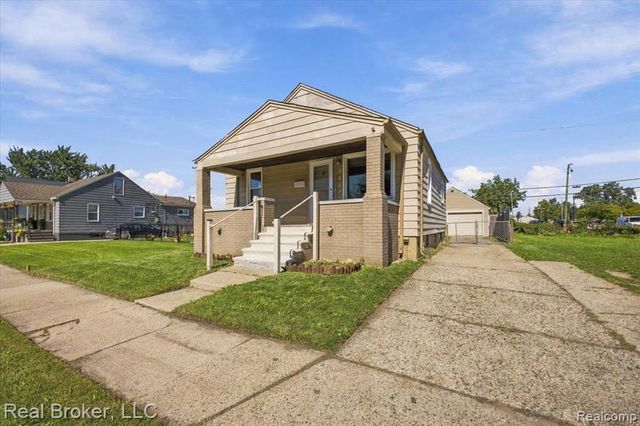7267 Dodge Avenue, Warren, MI 48091