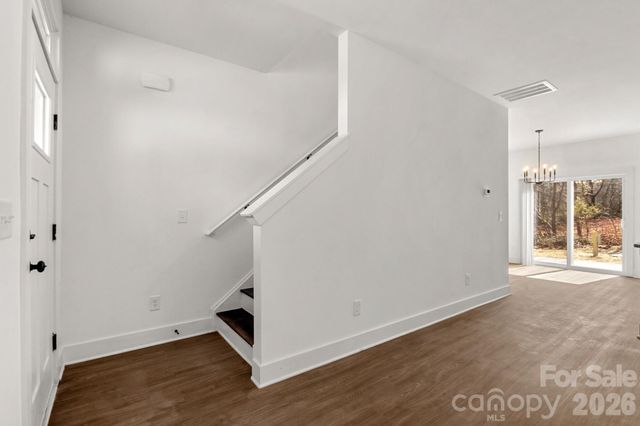 123 Indian Wells Court, Harmony, NC 28634