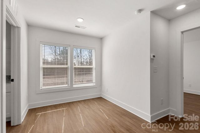 123 Indian Wells Court, Harmony, NC 28634