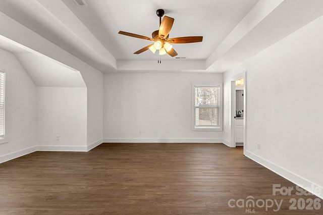 123 Indian Wells Court, Harmony, NC 28634