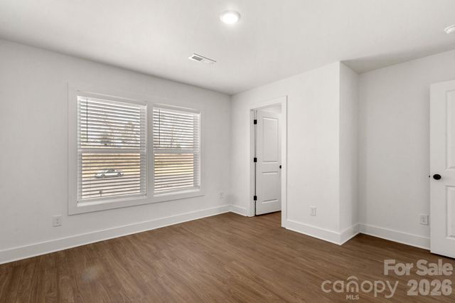 123 Indian Wells Court, Harmony, NC 28634