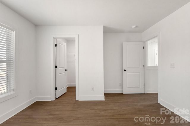 123 Indian Wells Court, Harmony, NC 28634