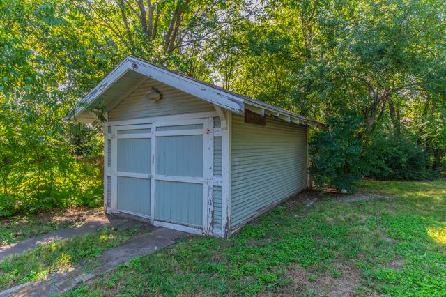 913 Panhandle Street, Denton, TX 76201
