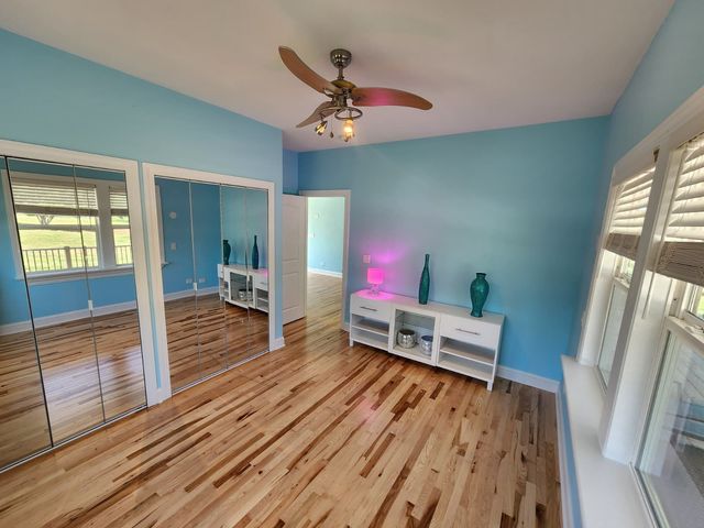 1864 Liberty Rd, Sparta, TN 38583