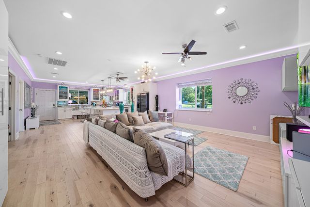 1864 Liberty Rd, Sparta, TN 38583