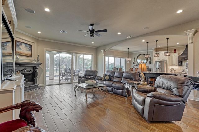 11533 Renaissance Drive, Montgomery, TX 77356