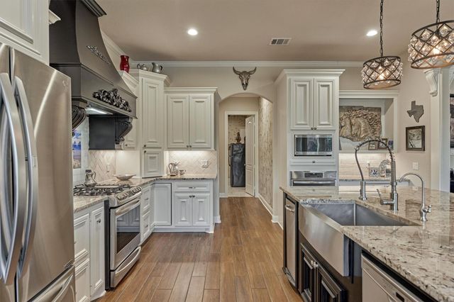 11533 Renaissance Drive, Montgomery, TX 77356