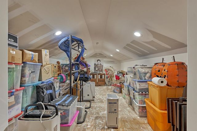 11533 Renaissance Drive, Montgomery, TX 77356