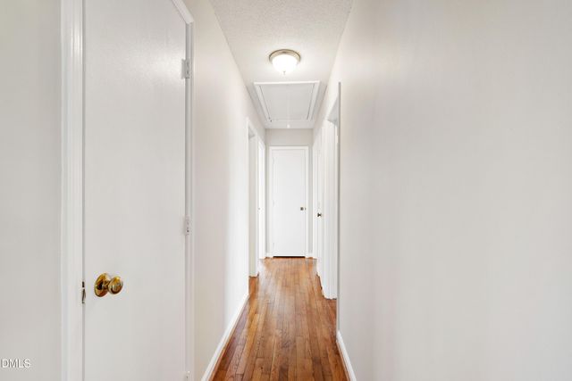 909 Bryn Mawr Court, Apex, NC 27502